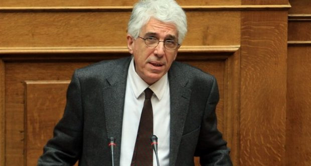 Ο Παρασκευόπουλος ζητά τώρα να καταργηθεί ο νόμος του για τις αποφυλακίσεις μετά τις δολοφονίες Ελλήνων!